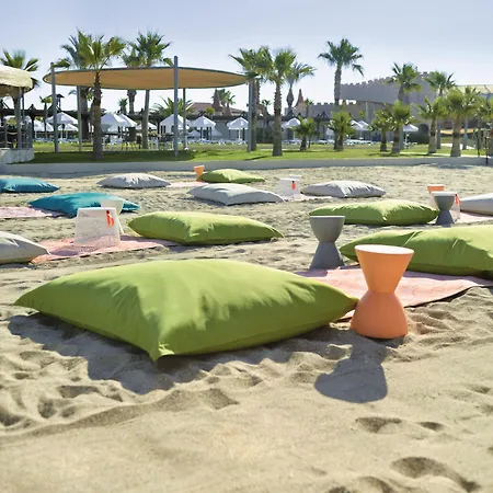 Tui Blue Palm Garden 4* シダ