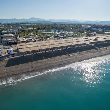 Tui Blue Palm Garden 4* シダ