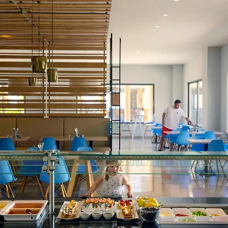 Tui Blue Palm Garden 시데