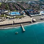 Tui Blue Palm Garden 4* シダ